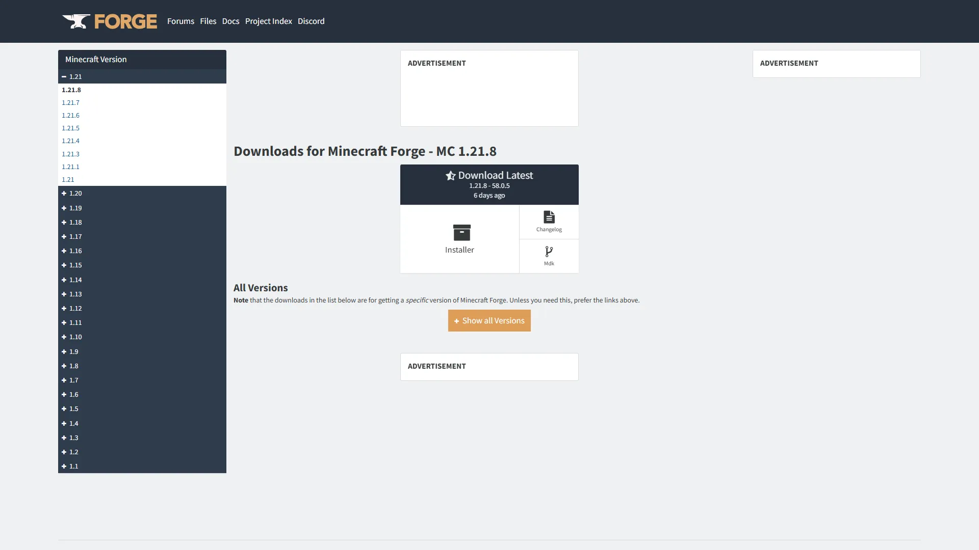 Forge公式サイトのスクリーンショット 「Minecraft Version」と記された各Minecraftバージョンのリストと、「Downloads for Minecraft Forge - MC 1.21.8」と記されたMinecraft 1.21.8対応Forgeのダウンロードエリア
